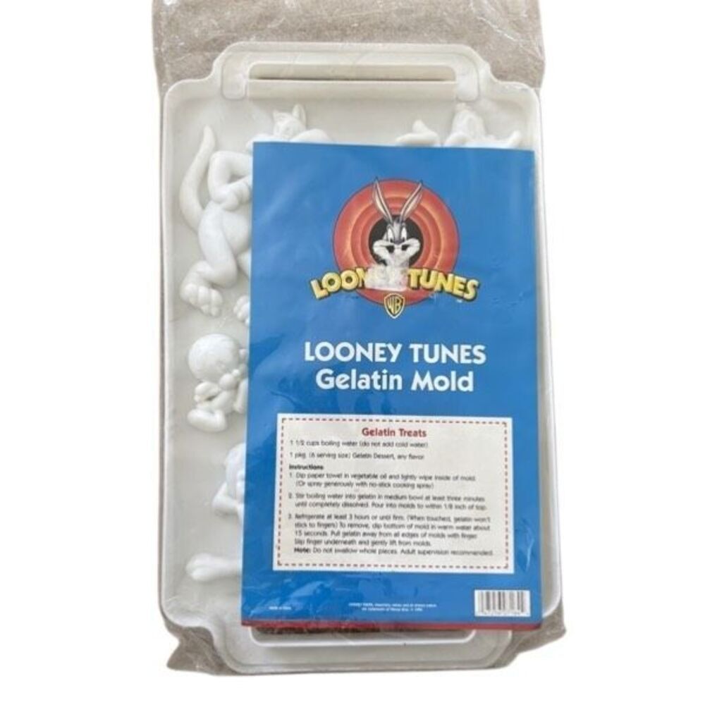 Looney Tunes Gelatin Molds *New*